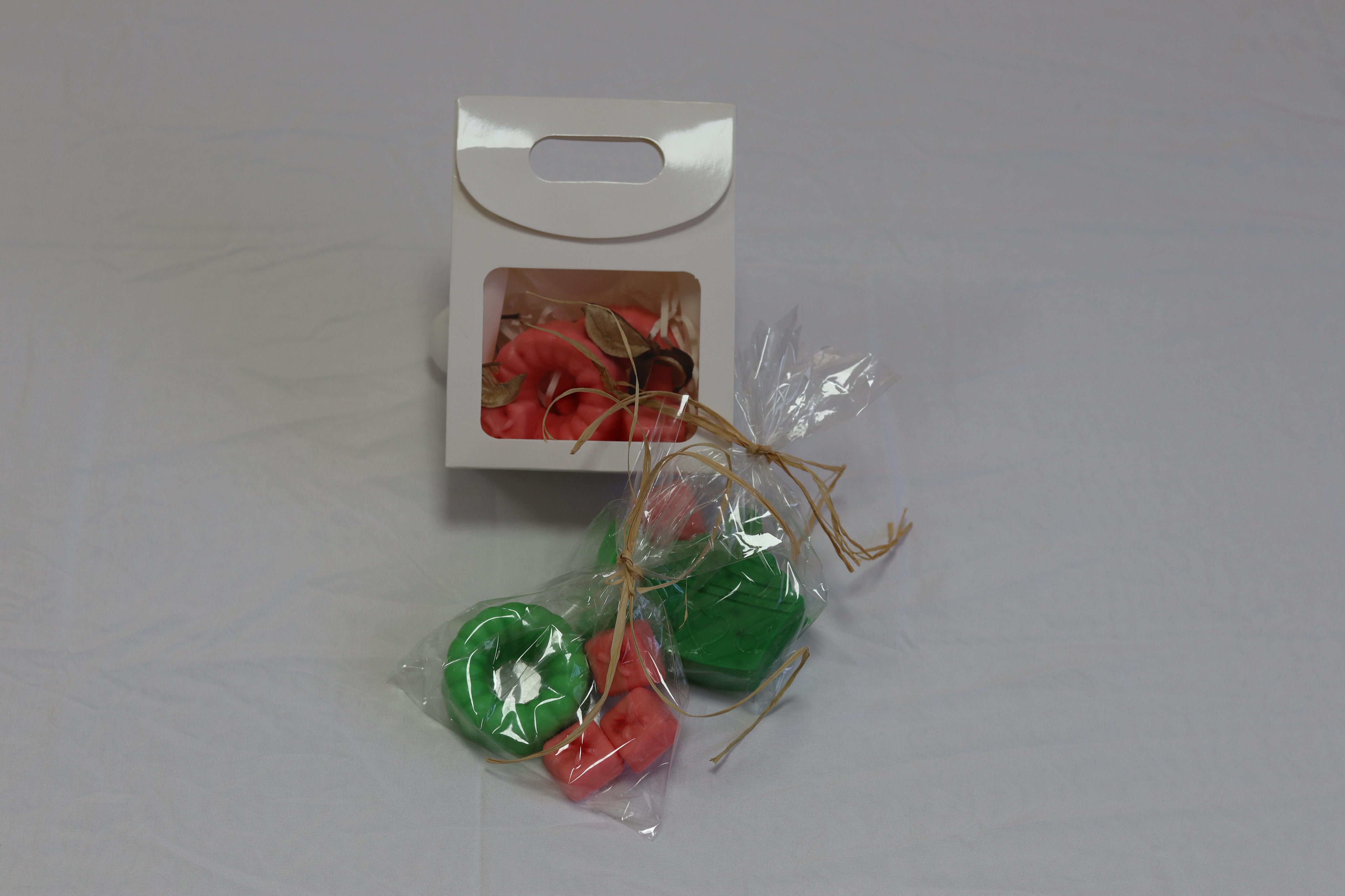 סבונים ריחניים בתפזורת